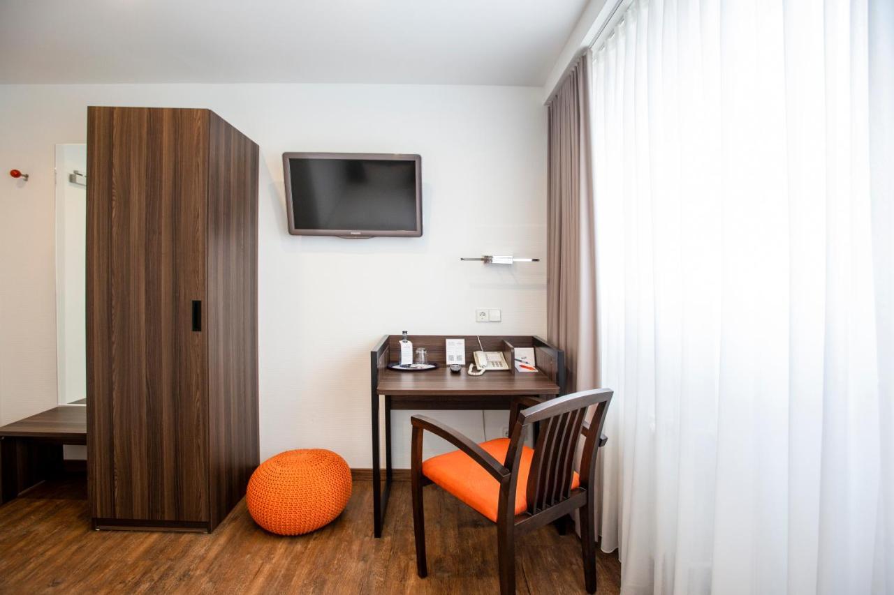 Sevendays Hotel Karlsruhe Luaran gambar