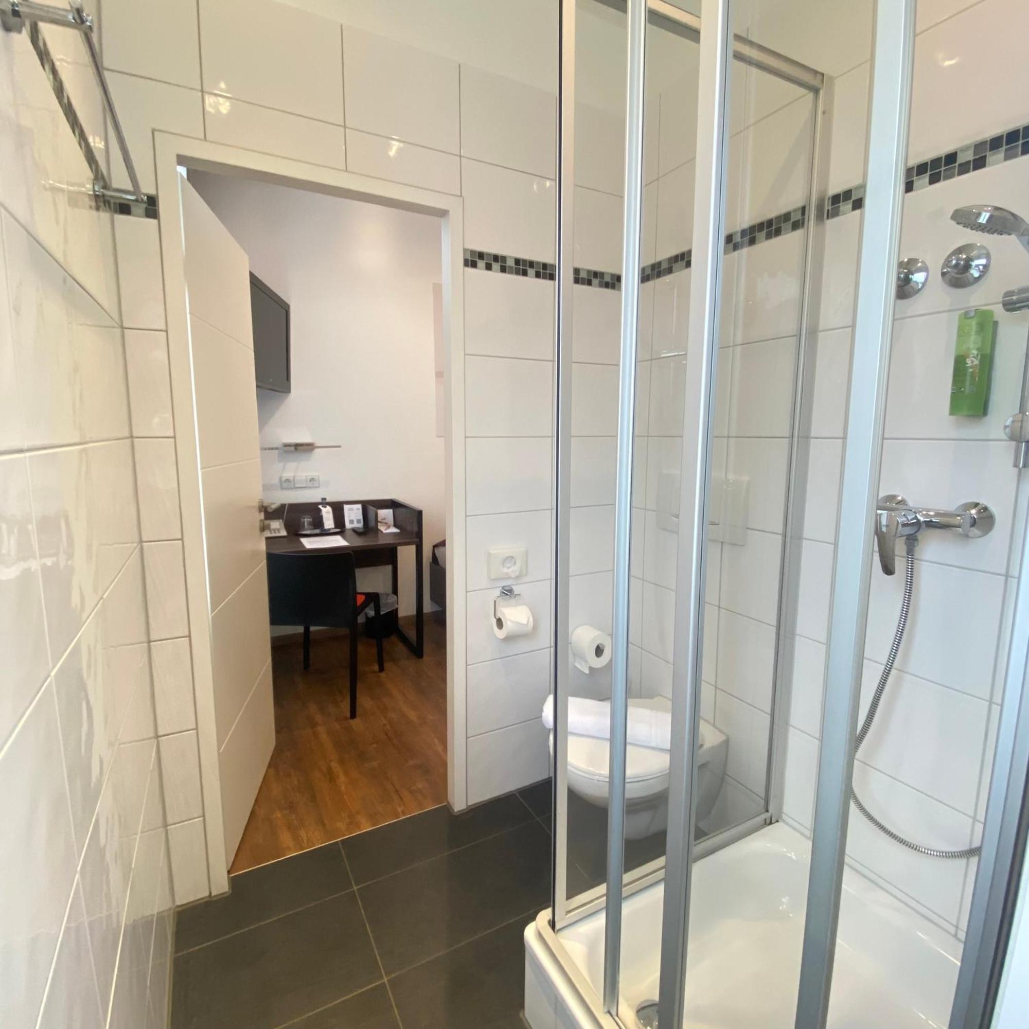 Sevendays Hotel Karlsruhe Luaran gambar