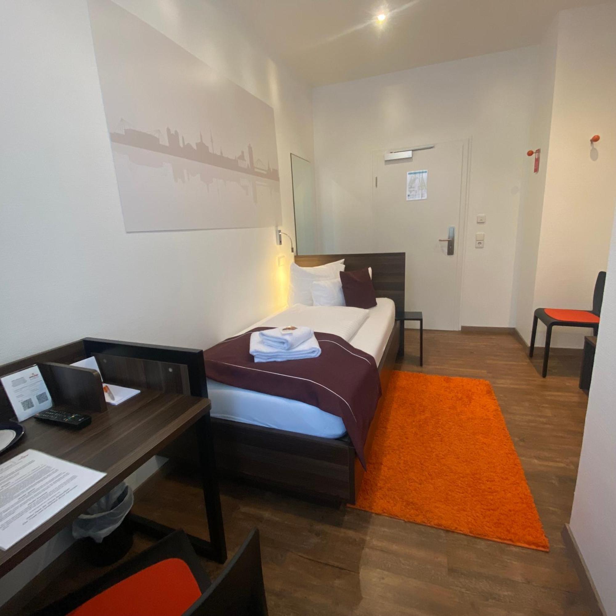 Sevendays Hotel Karlsruhe Luaran gambar