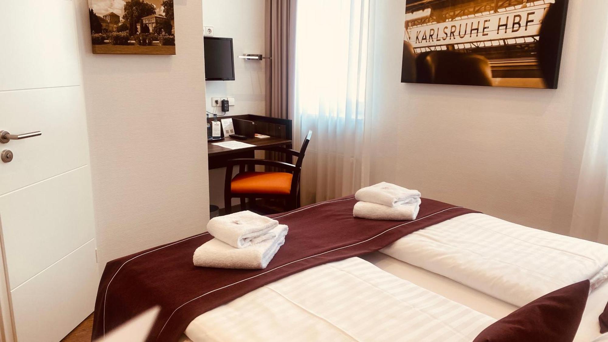 Sevendays Hotel Karlsruhe Luaran gambar