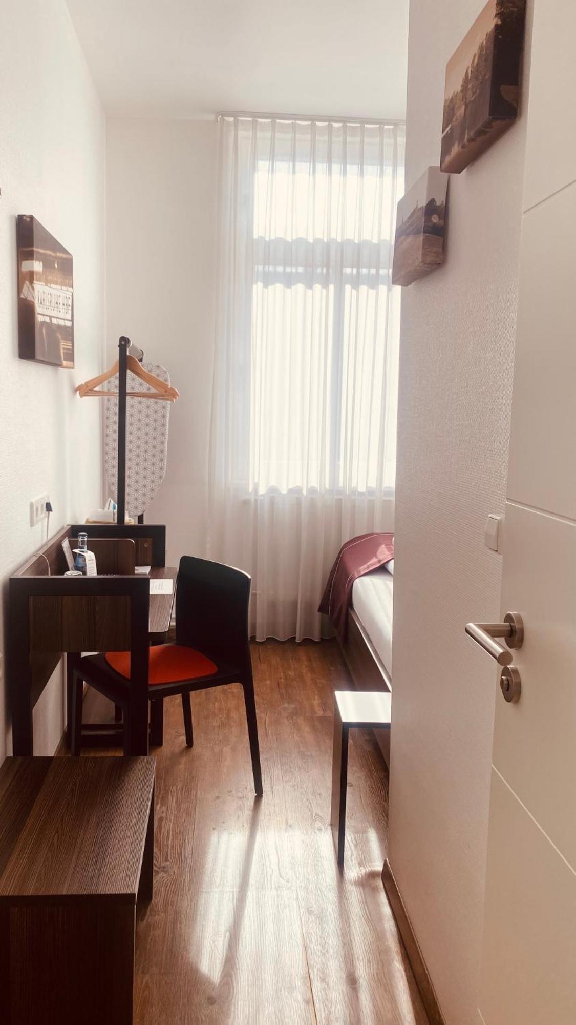 Sevendays Hotel Karlsruhe Luaran gambar